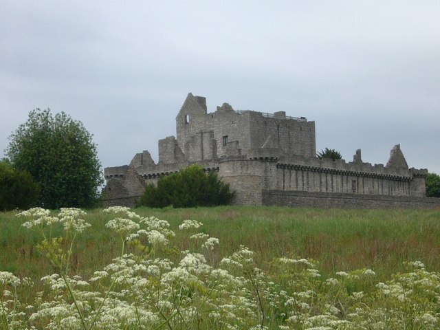 Craigmillar Castle grounds
