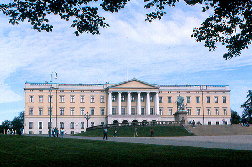 Royal Palace of Oslo and garden