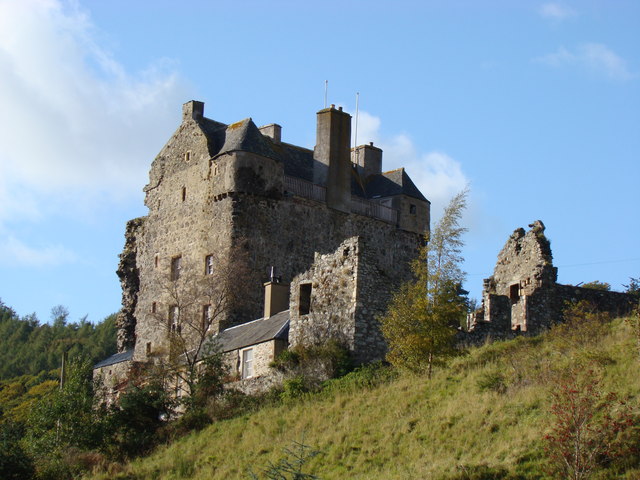 The Neidpath Castle