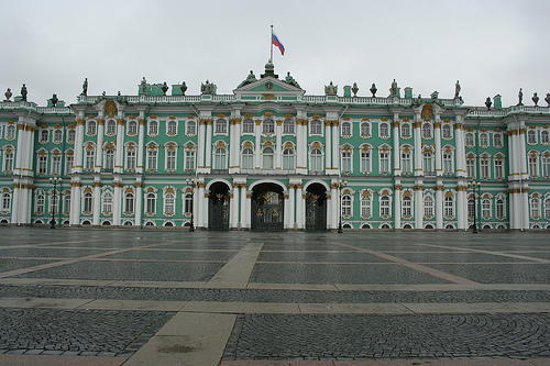 Winter Palace St Petersburg courtyard